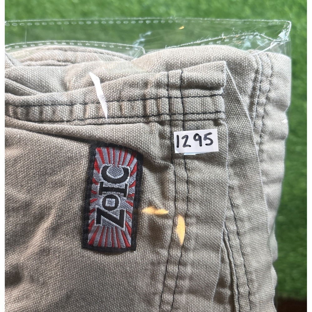 VTG Zoic Cycling Cargo Shorts Tan Men Size Large Lined Elastic Waist USA Made - Picture 16 of 16